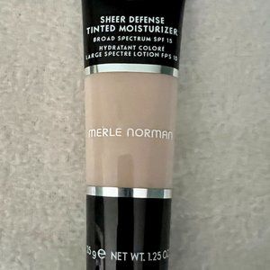 MERLE NORMAN SHEER DEFENSE TINTED MOISTURIZER***SPF 15***ML30